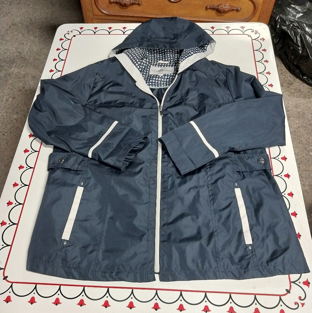Navy Fleet Street Hooded Jacket with White Accents